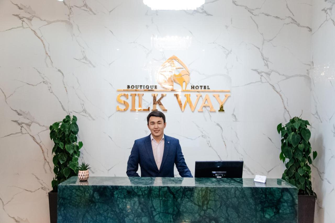 Boutique Hotel Silk Way Turkistan Buitenkant foto