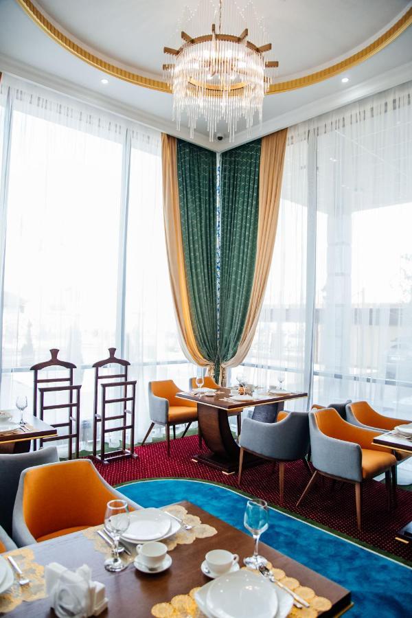 Boutique Hotel Silk Way Turkistan Buitenkant foto